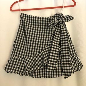 Trendy Gingham Skirt